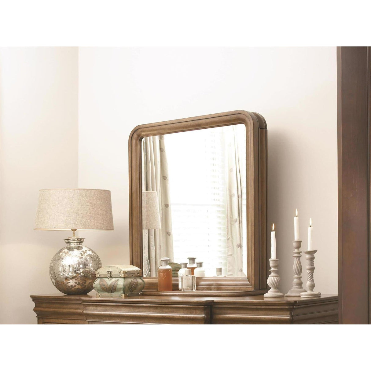 Universal Furniture New Lou Vertical Storage Mirror