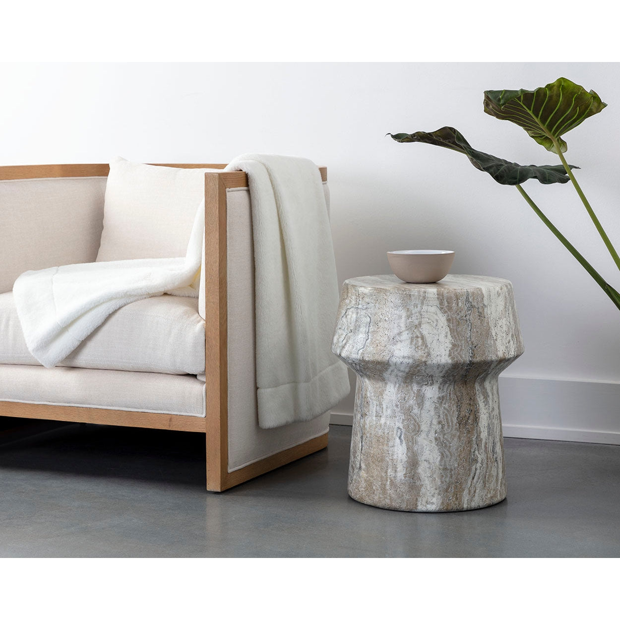 Brie End Table - Home Elegance USA