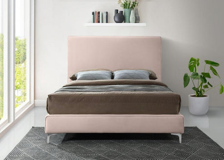 Meridian Furniture - Geri Velvet Queen Bed In Pink - Geripink-Q