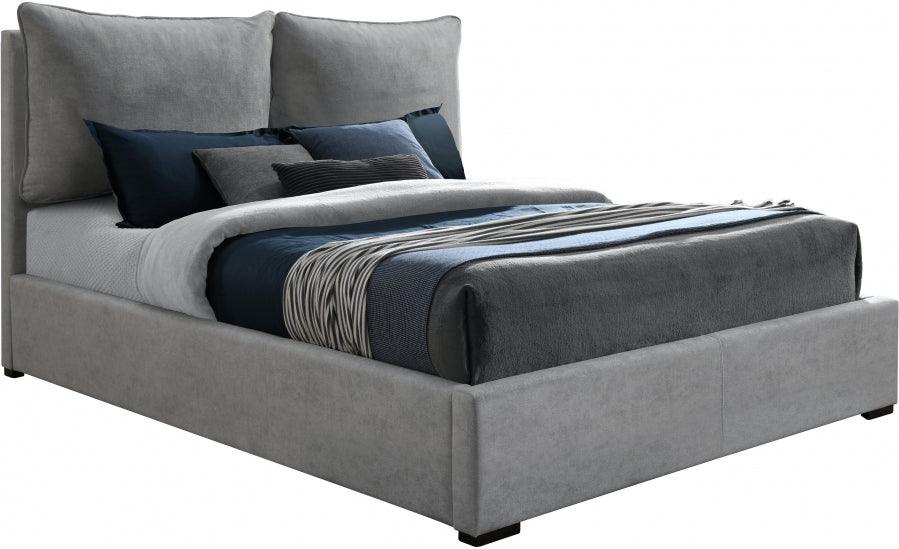 Meridian Furniture - Misha Polyester Fabric King Bed In Grey - Mishagrey-K