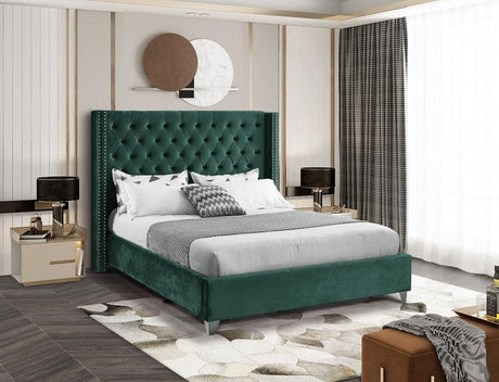 Meridian Furniture - Aiden Velvet Queen Bed In Green - Aidengreen-Q