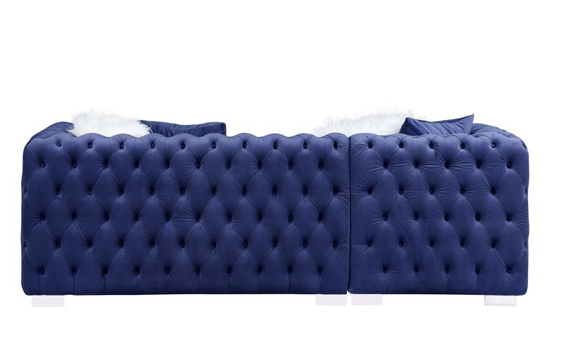 Syxtyx - Sectional Sofa w/ Pillows - Home Elegance USA