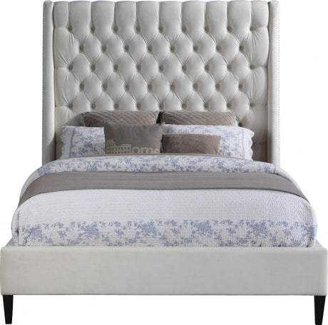 Meridian Furniture - Fritz Velvet King Bed In Cream - Fritzcream-K