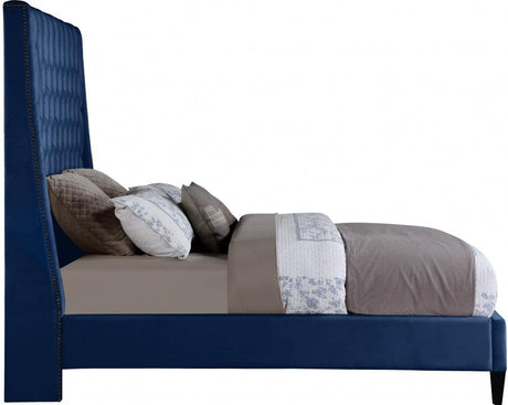 Meridian Furniture - Fritz Velvet King Bed In Navy - Fritznavy-K