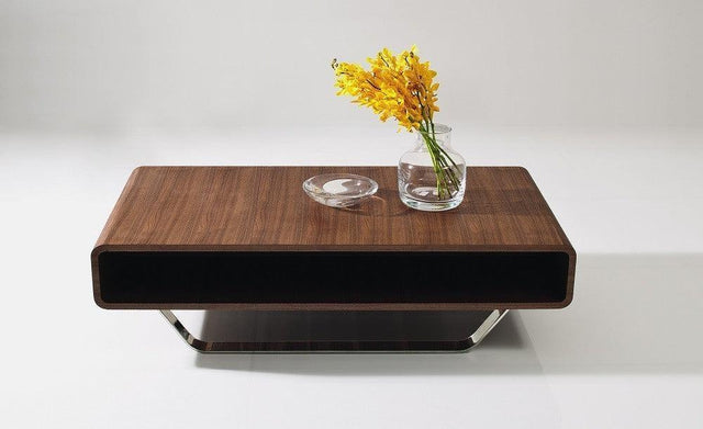 J&M Furniture - Modern Coffee Table In Walnut - 17885