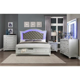 Homelegance - Leesa 6 Piece Eastern King Platform Bedroom Set In Silver - 1430K-1Ek*6