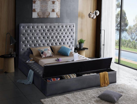 Meridian Furniture - Bliss Velvet Queen Bed In Grey - Blissgrey-Q