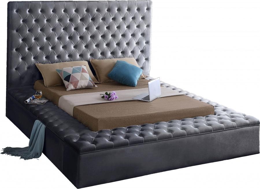 Meridian Furniture - Bliss Velvet Queen Bed In Grey - Blissgrey-Q