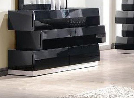 Milan White Lacquer 4 Piece Eastern King Platform Bedroom Set - 17687-K-4Set | J&M