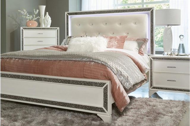 Homelegance - Salon 3 Piece Queen Bedroom Set - 1572W-Q-3Set