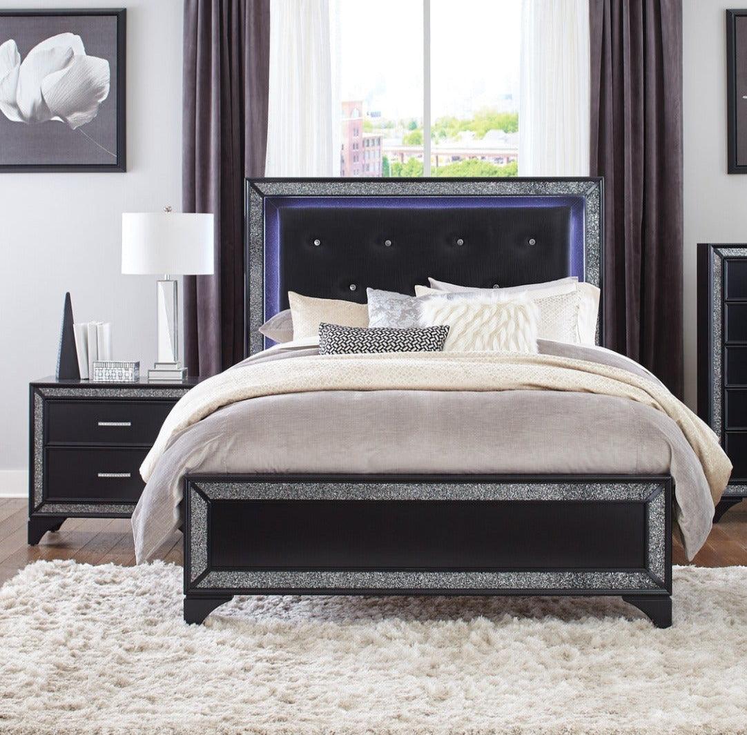 Homelegance - Salon 3 Piece Eastern King Bedroom Set - 1572Bkk-1Ek-3Set