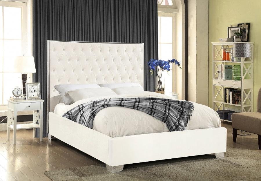 Meridian Furniture - Lexi Velvet Queen Bed In White - Lexiwhite-Q