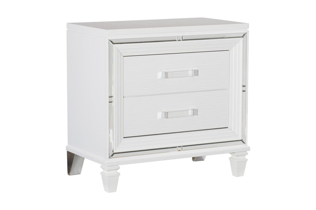 Homelegance - Tamsin 6 Piece Eastern King Platform Bedroom Set In White - 1616Wk-1Ek-6Set