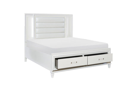 Tamsin 3 Piece Eastern King Platform Bedroom Set In White 1616Wk-1Ek-3Set | Homelegance