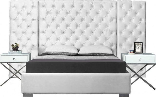 Meridian Furniture - Grande Velvet King Bed In White - Grandewhite-K