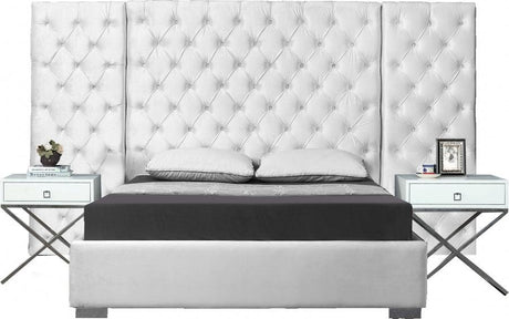 Meridian Furniture - Grande Velvet Queen Bed In White - Grandewhite-Q