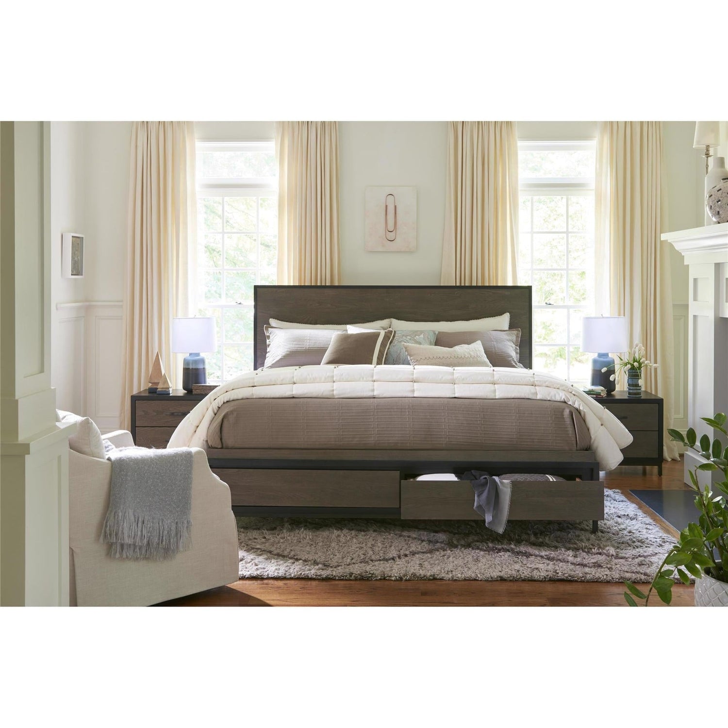 Curated Spencer Bed - Queen | Universal