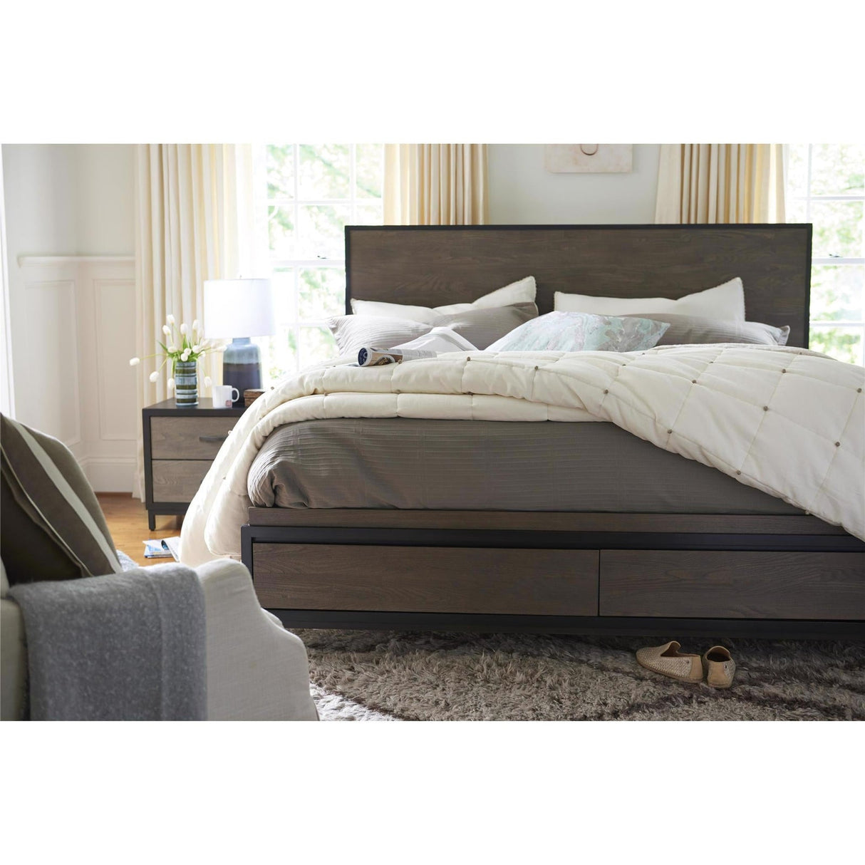 Curated Spencer Bed - Queen | Universal | Home Elegance USA