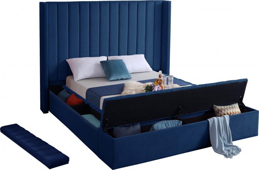 Meridian Furniture - Kiki Velvet Queen Bed In Navy - Kikinavy-Q