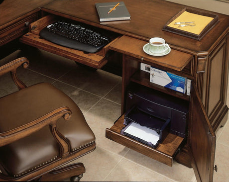 Hooker Furniture Brookhaven Executive L Desk