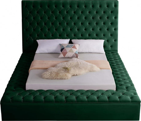 Meridian Furniture - Bliss Velvet Queen Bed In Green - Blissgreen-Q