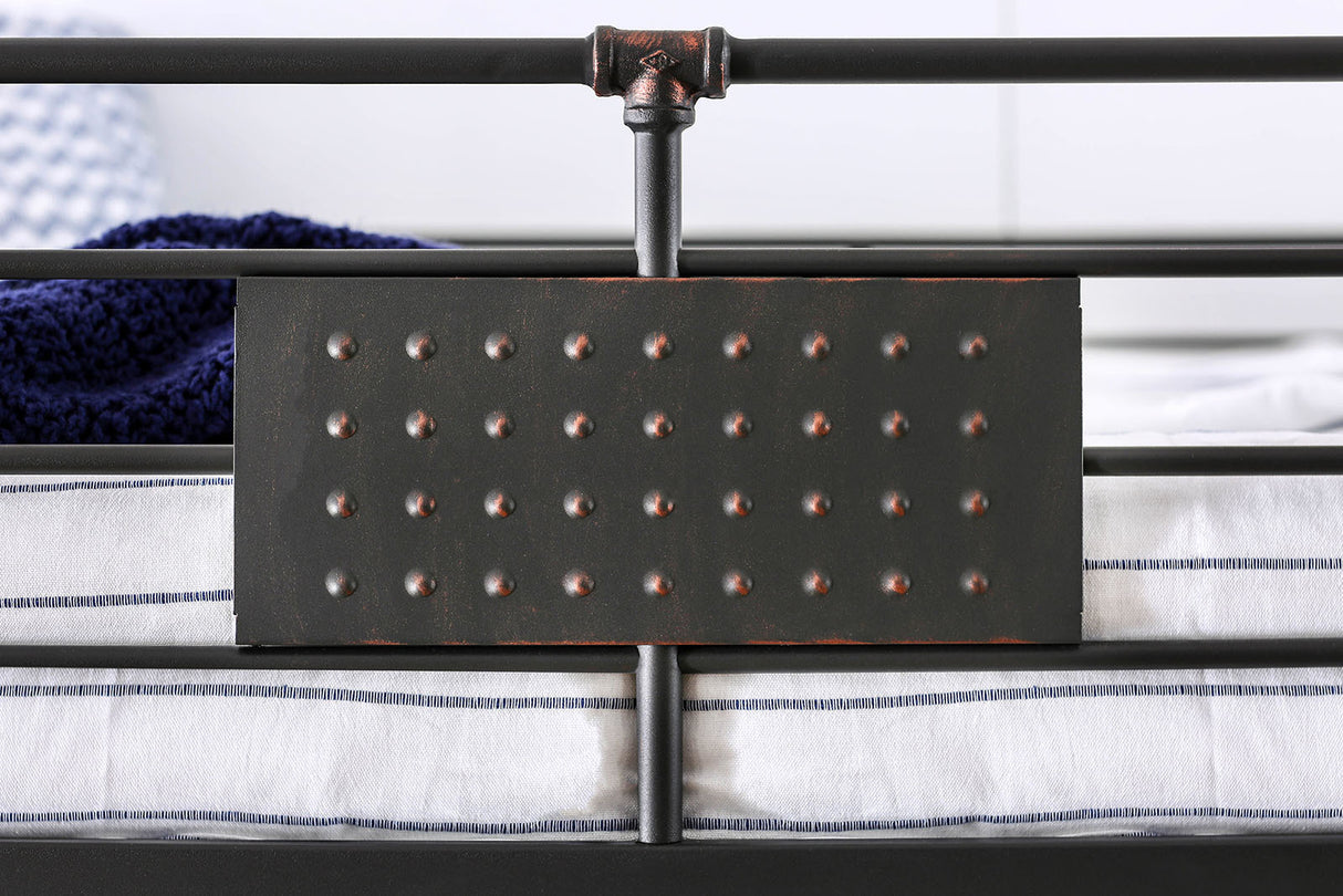 Metal Twin/Twin Bunk Bed