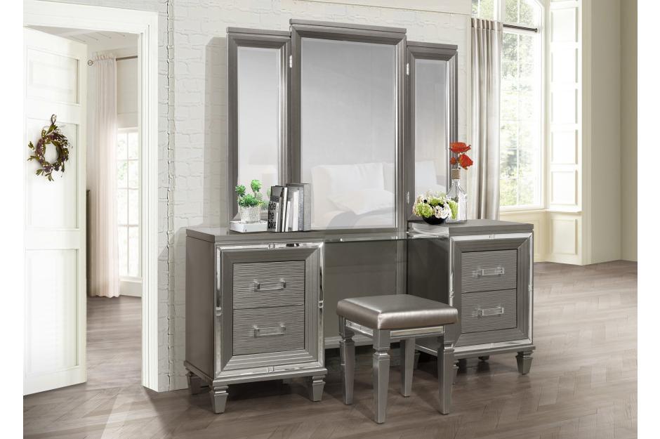 Homelegance - Tamsin 7 Piece Queen Platform Bedroom Set - 1616-1-7Set