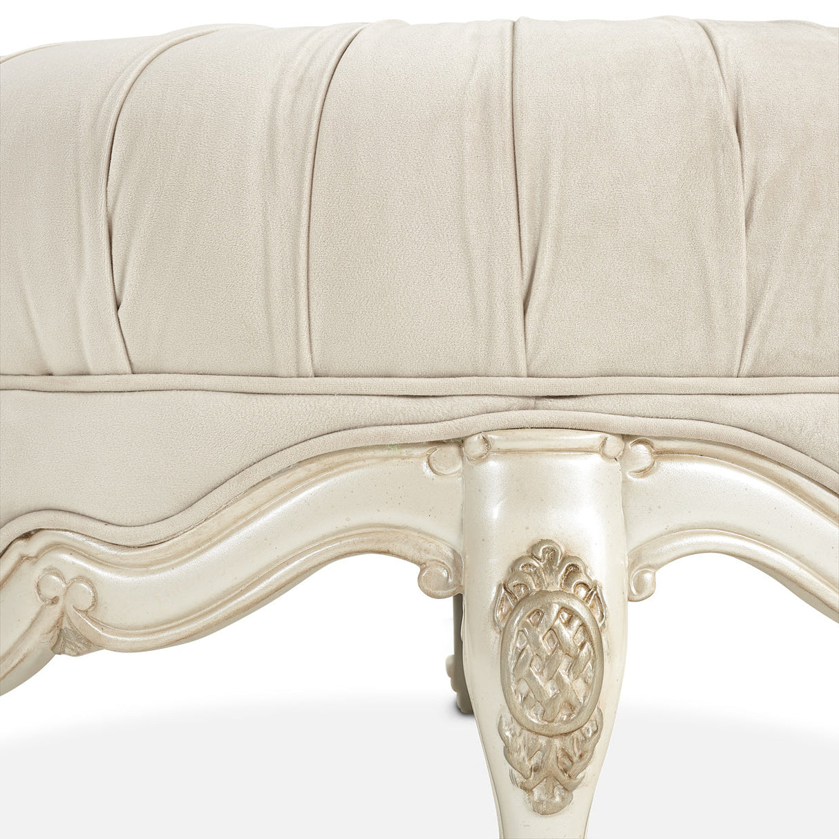 Aico Furniture - Lavelle Round Cocktail Ottoman In Classic Pearl - 54879-Ivory-113