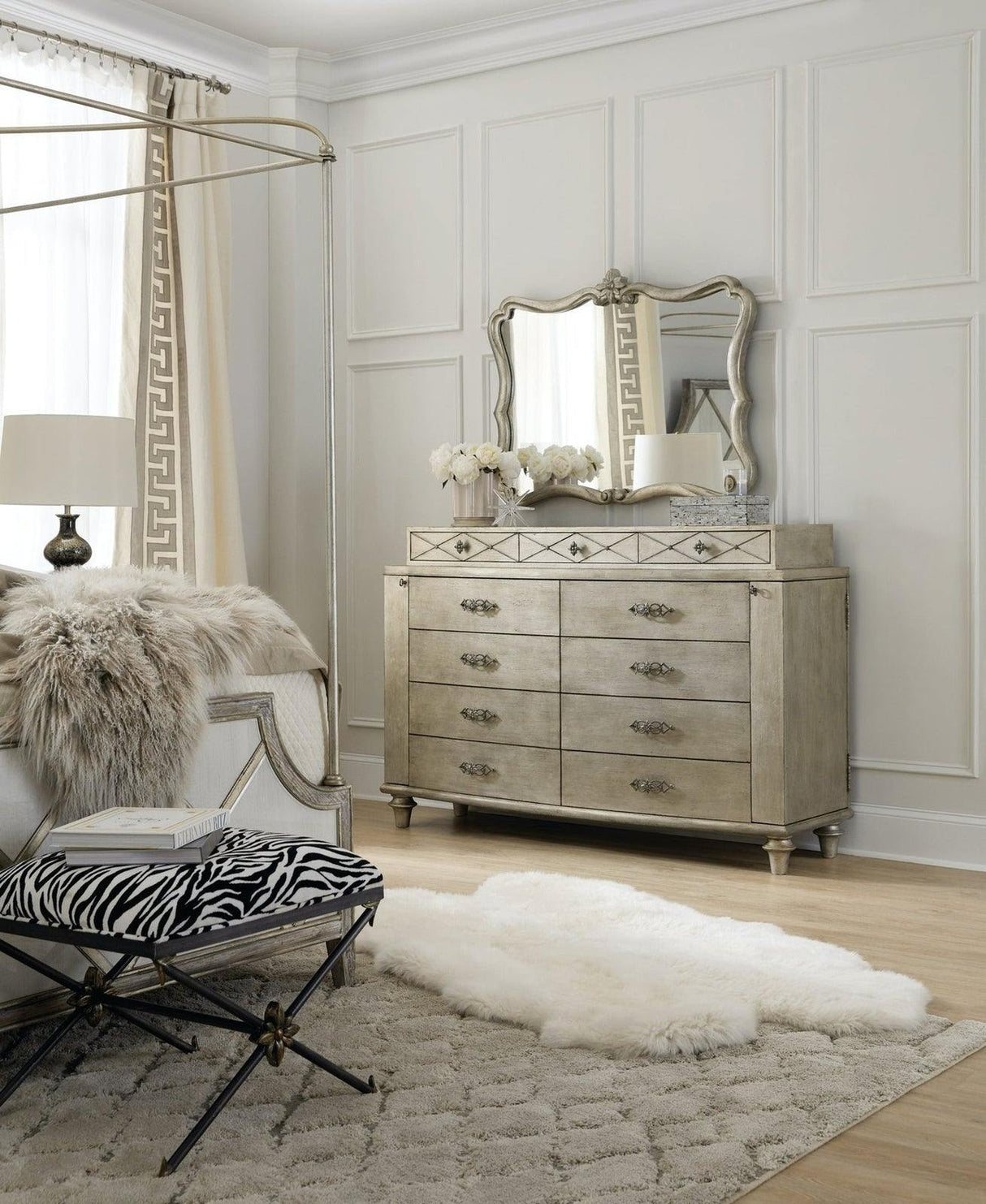 Hooker Furniture Sanctuary Diamont Dresser