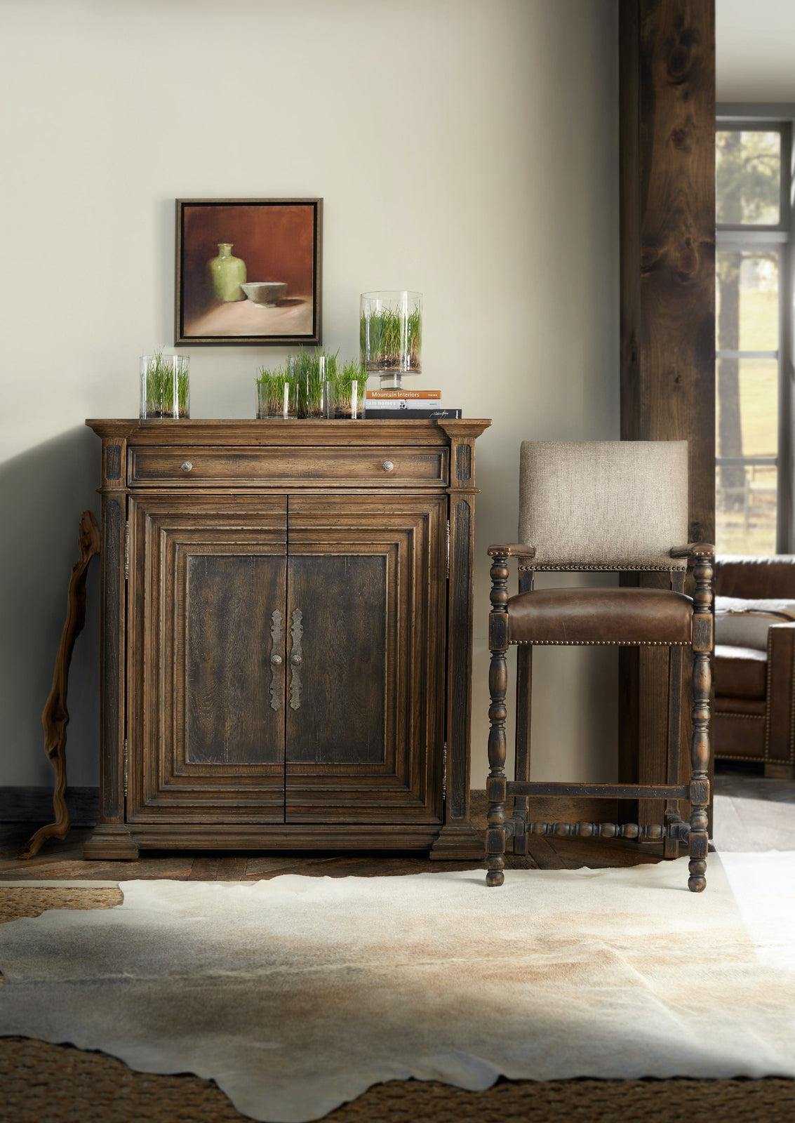 Hooker Furniture Hill Country Cypress Mill Accent Chest