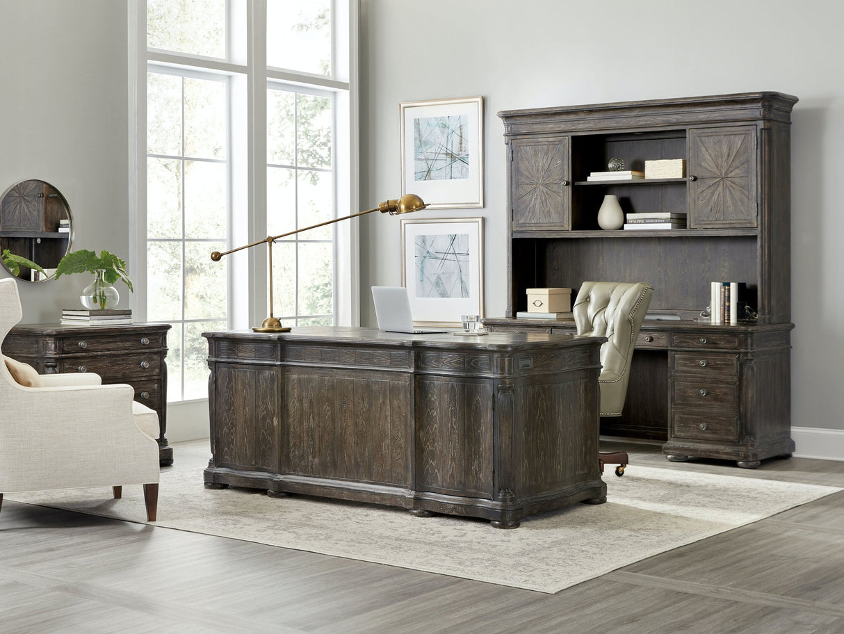 Hooker Furniture Traditions Executive Desk