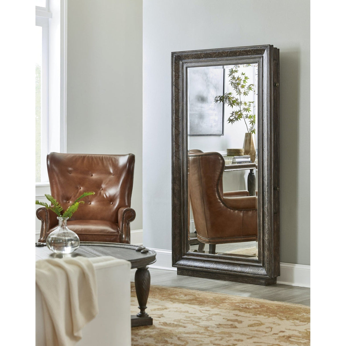 Hooker Furniture Traditions Floor Mirror With Jewelry Storage