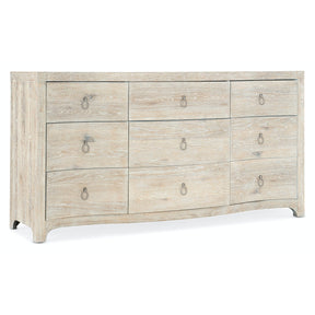 Serenity Harbour Nine-Drawer Dresser Whitewashed Surf Finish – Hooker Furniture