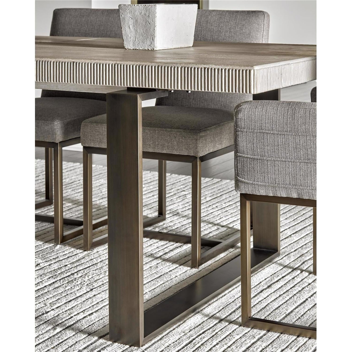 Universal Furniture Modern Robards Rectangular Dining Table