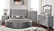 Sansom - 5 Piece Queen Bedroom Set With Chest - Gray