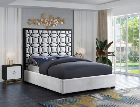 Meridian Furniture - Taj Velvet Queen Bed In White - Tajwhite-Q