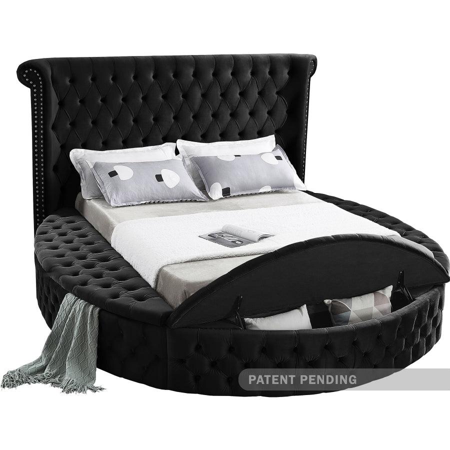 Meridian Furniture - Luxus Velvet Queen Bed In Black - Luxusblack-Q