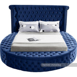 Meridian Furniture - Luxus Velvet Queen Bed In Navy - Luxusnavy-Q