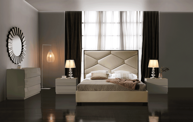 Esf Furniture - Martina 5 Piece King Storage Bedroom Set In Beige - Martinabedks-M152-C152-E100