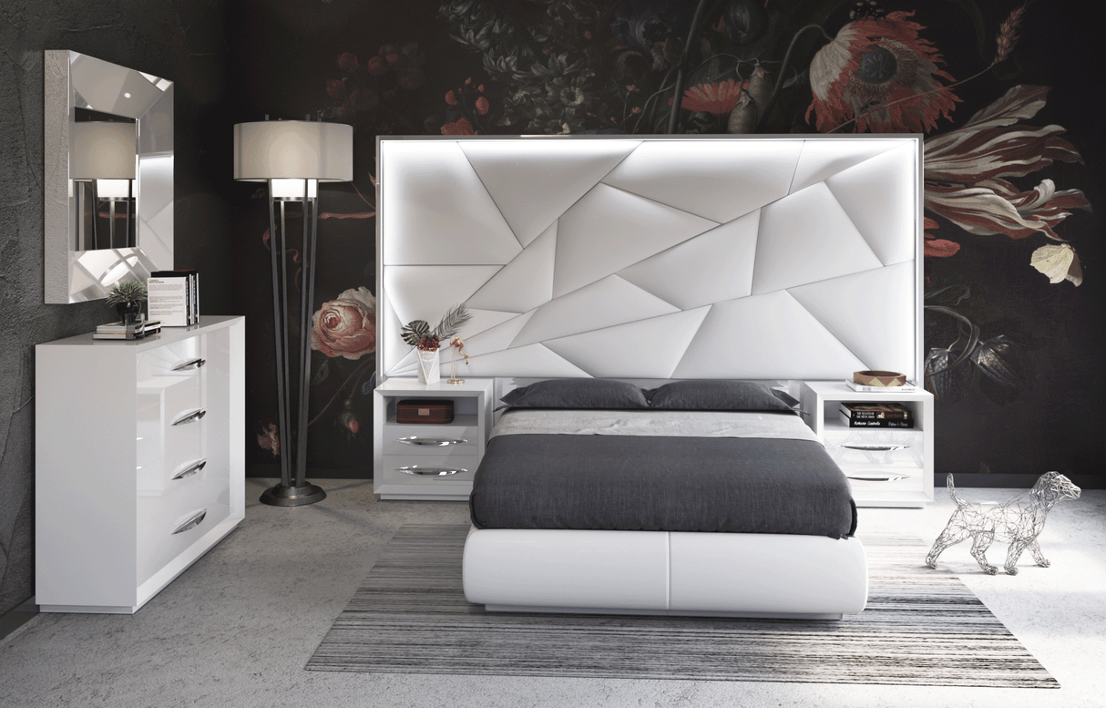 Esf Furniture - Majesty 5 Piece Queen Bedroom W/Light And Carmen Cases - Majestyqs-5Set-Carmen