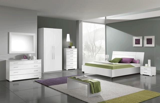 Esf Furniture - Panarea 5 Piece Queen Bedroom Set In White W/ Momo Cases - Panareaqswhite-5Set