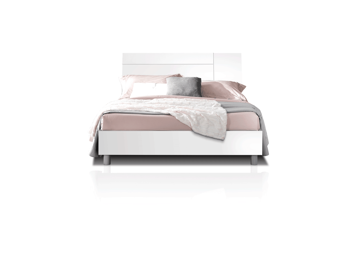 Esf Furniture - Panarea 5 Piece Queen Bedroom Set In White W/ Momo Cases - Panareaqswhite-5Set