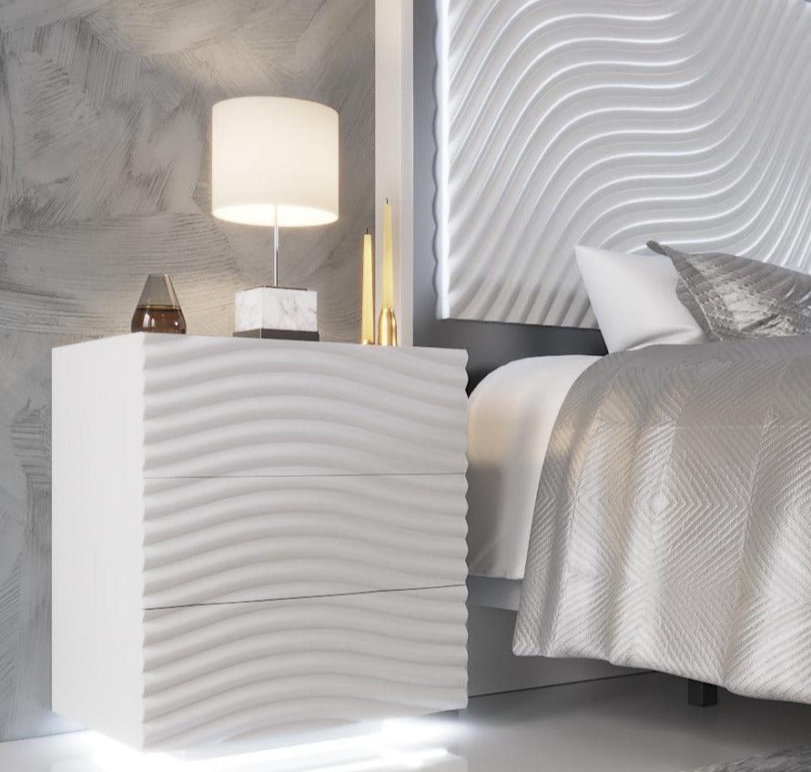 Esf Furniture - Franco Spain Wave 3 Drawers Right Nightstand In White - Wavenswhiteright