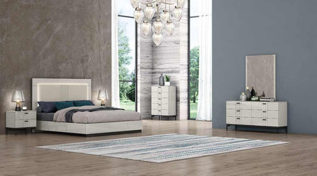 J&M Furniture - Bella 6 Piece King Bedroom Set In Grey - 19778-K-6Set
