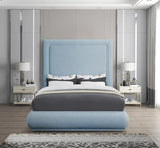 Brooke Linen Fabric Platform Bed by Meridian Furniture Meridian Furniture