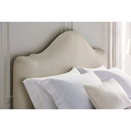 A Night In Paris Bed - Caracole - CLA - 017 - 105 - Home Elegance USA - 4