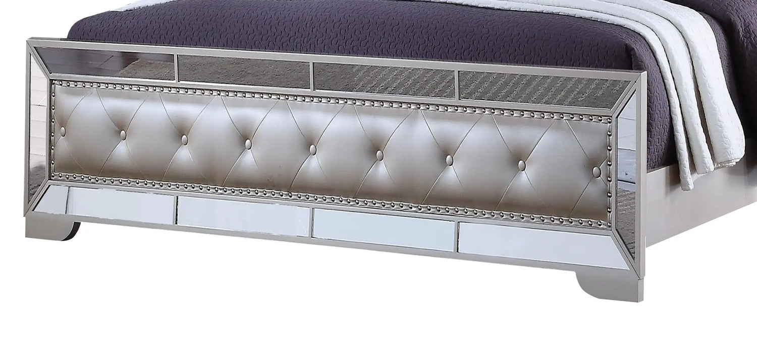 Gloria Contemporary Style King Bed in White finish Wood - Home Elegance USA