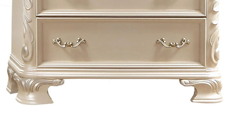 Victoria Traditional Style Chest In Off-White Finish Wood | Cosmos