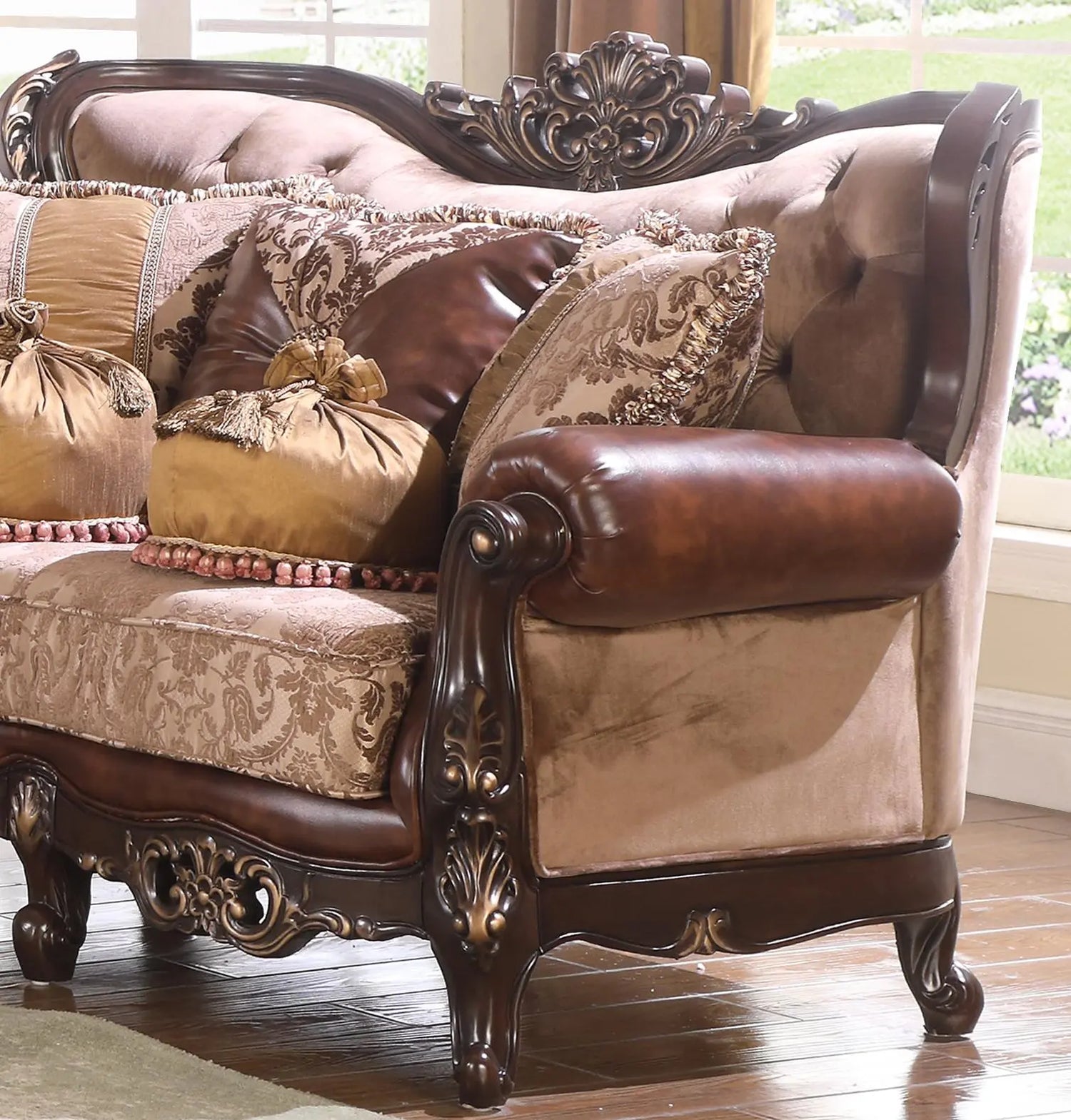 Phoenix Transitional Style Loveseat in Cherry finish Wood - Home Elegance USA