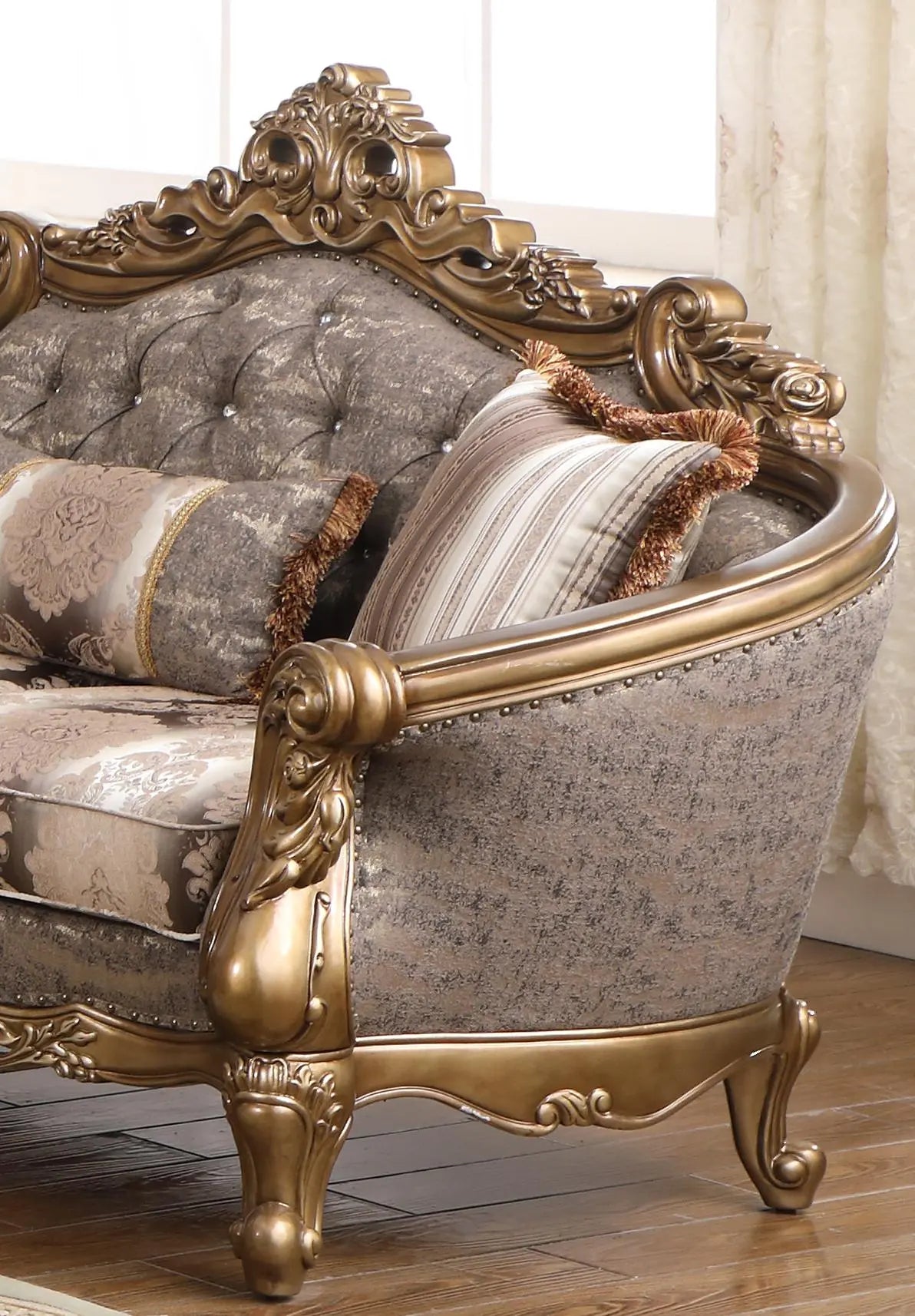 Amelia Traditional Style Loveseat In Bronze Finish Wood | Cosmos | Home Elegance USA
